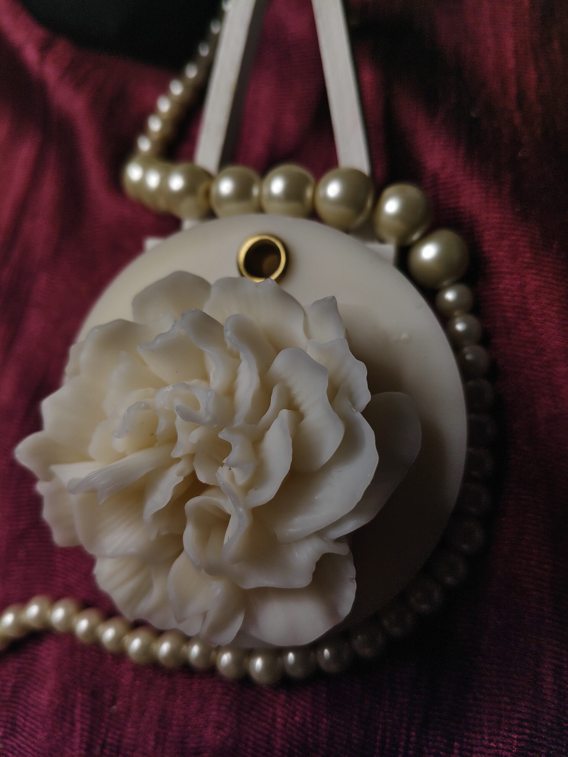 Love in White - Image 5