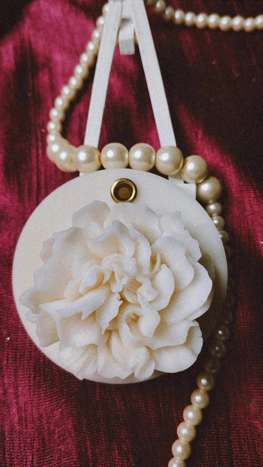 Love in White - Image 6