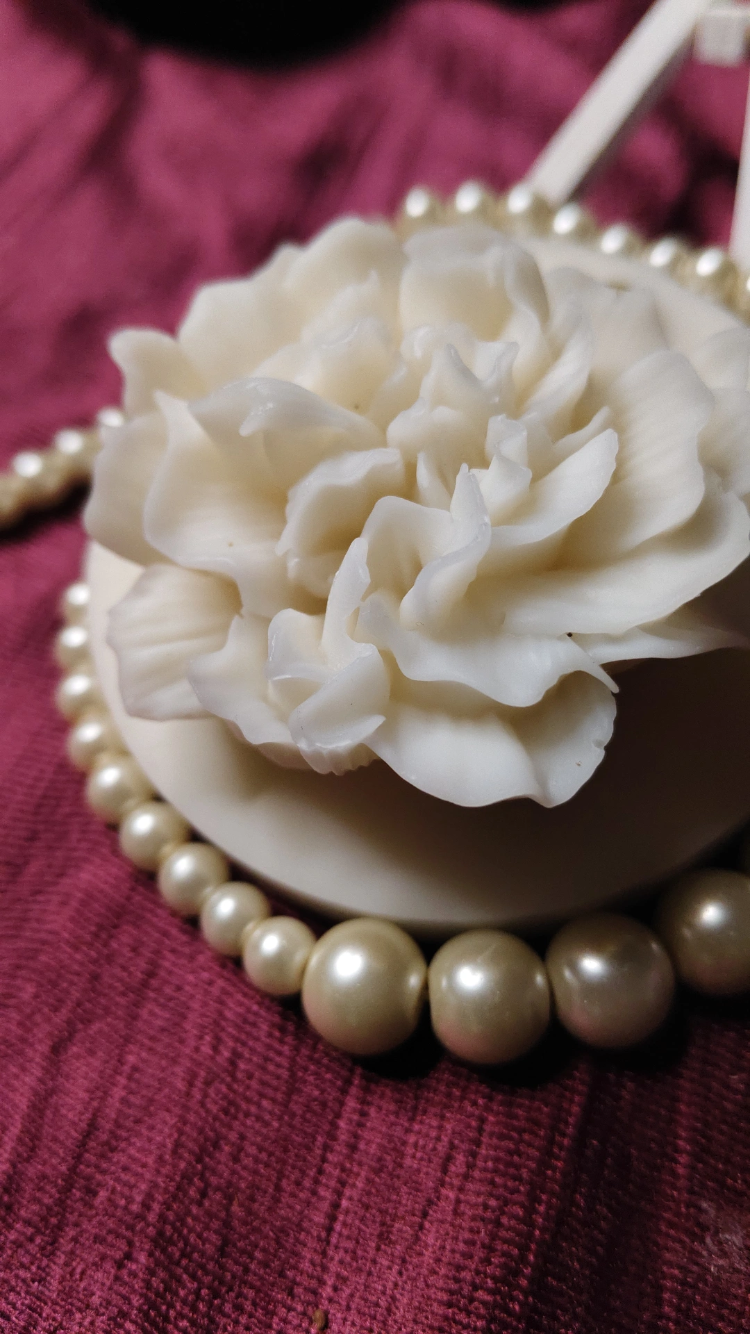 Love in White - Image 4