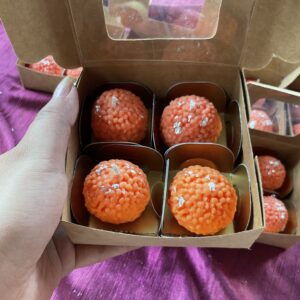 Laddoo candle - Box of 4